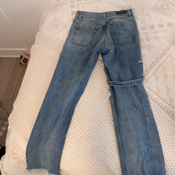 Carmar distressed jeans with denim chain - Picture 6 of 8